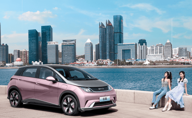 �ȁ��Ϻ������N��20�f������Ů܇��������